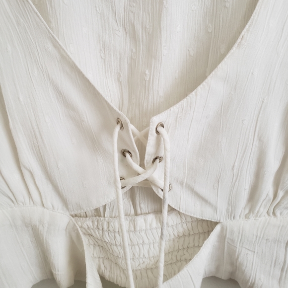 ASOS white lace up cutout crop top - Picture 3 of 7